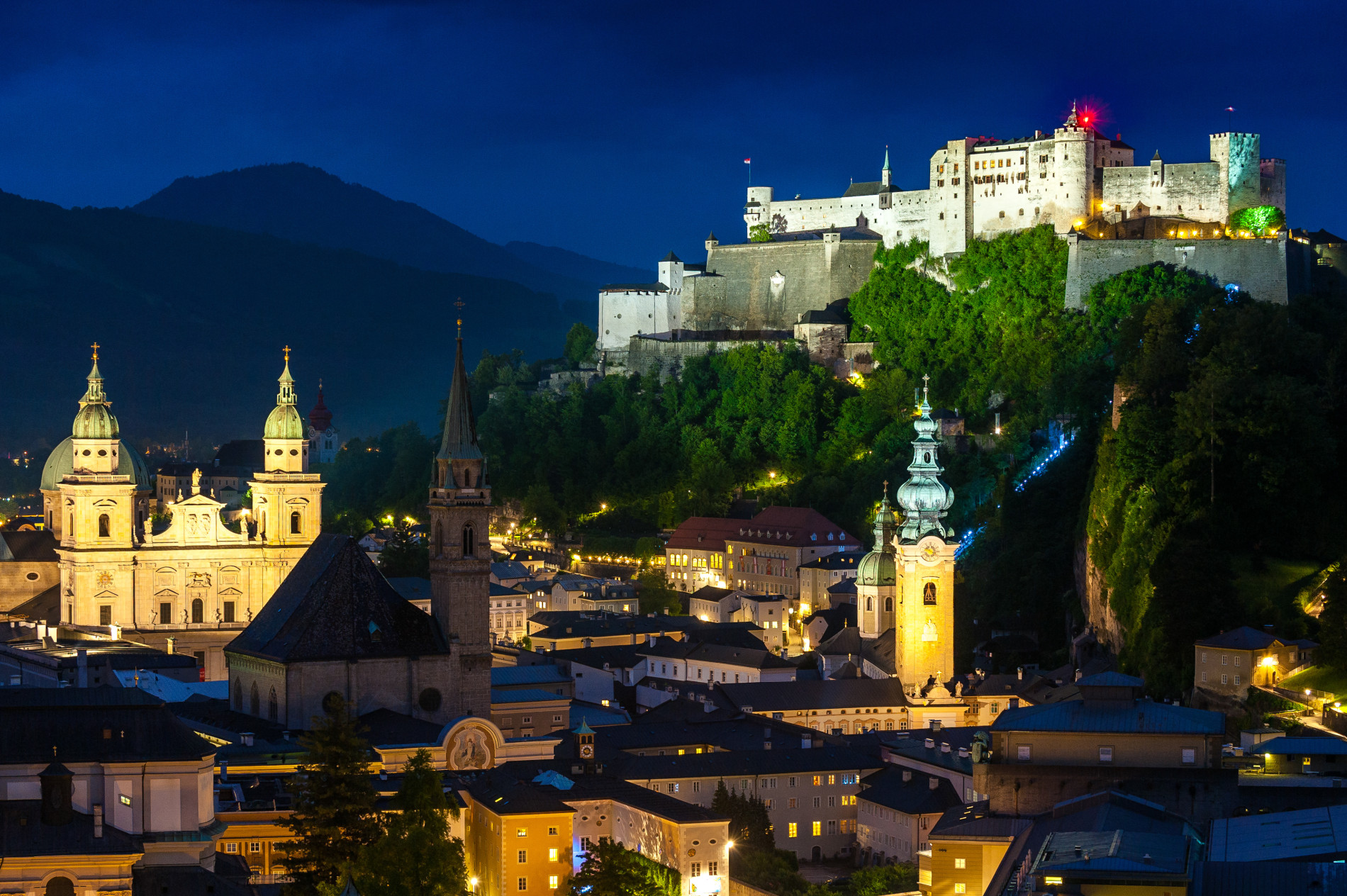 Salzburg bei Nacht