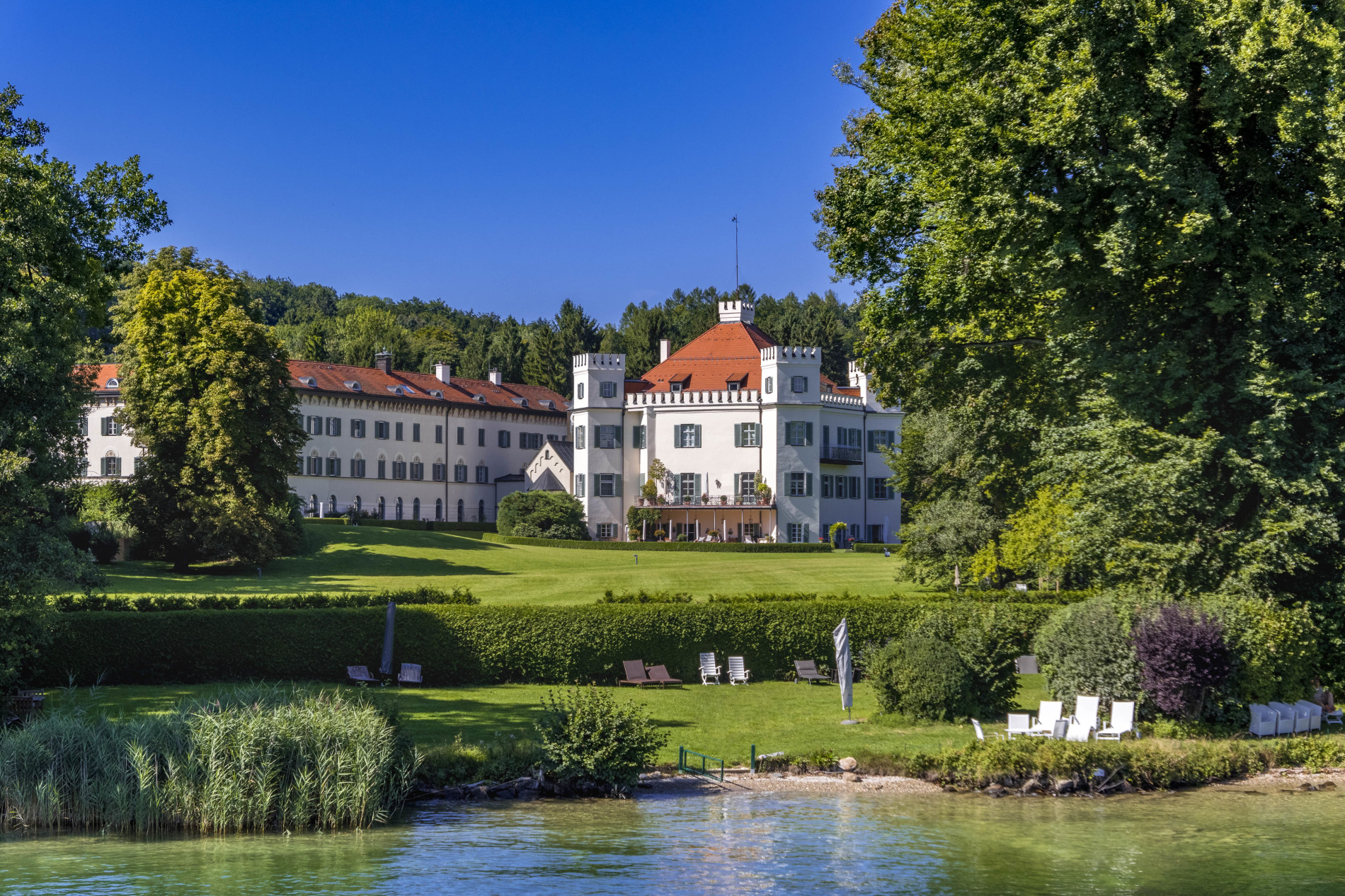 Schloss Possenhofen